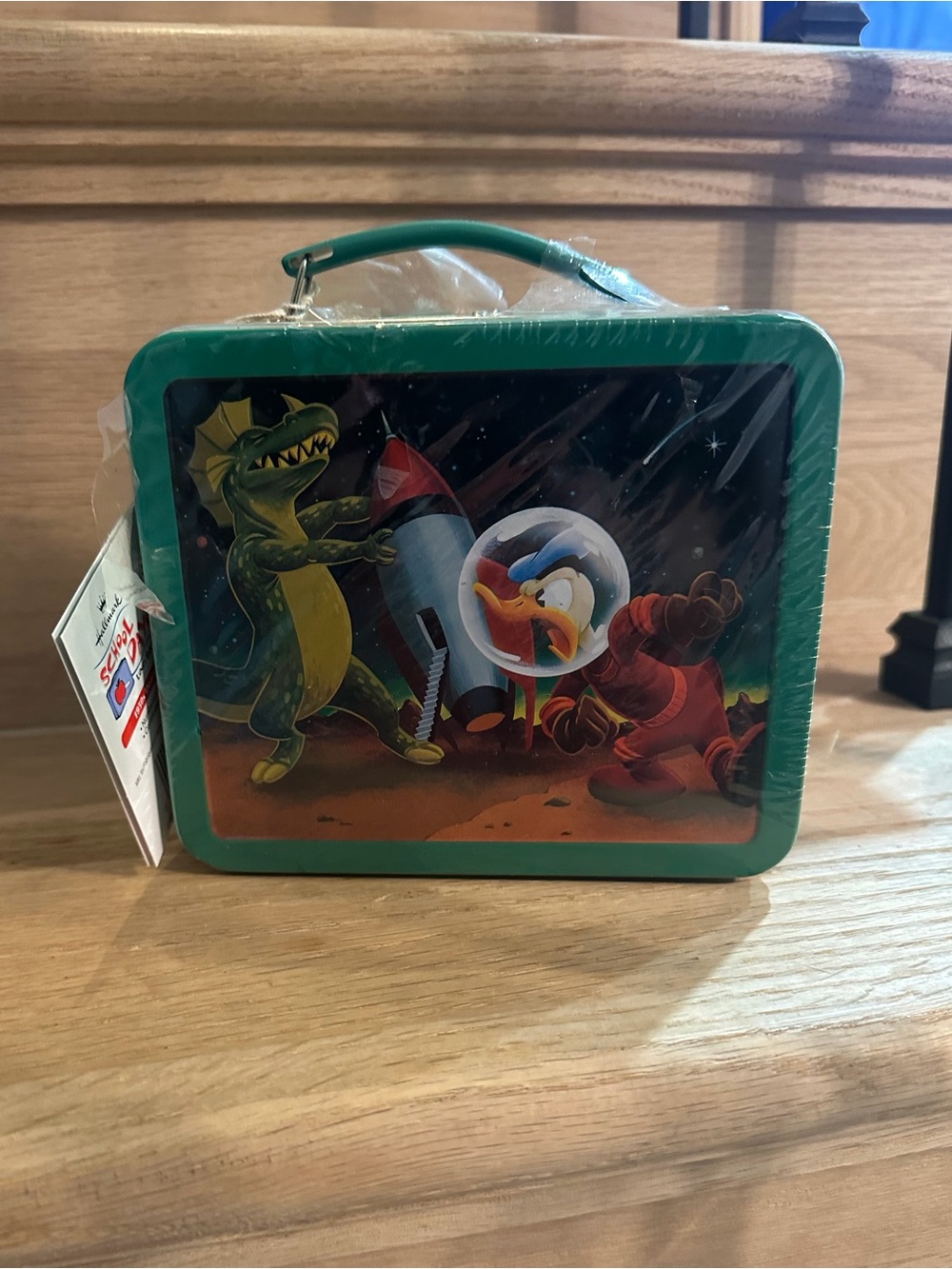 Vintage 1999 Hallmark School Days 1950s Donald Duck Mini Lunch Box QHM8806 COA